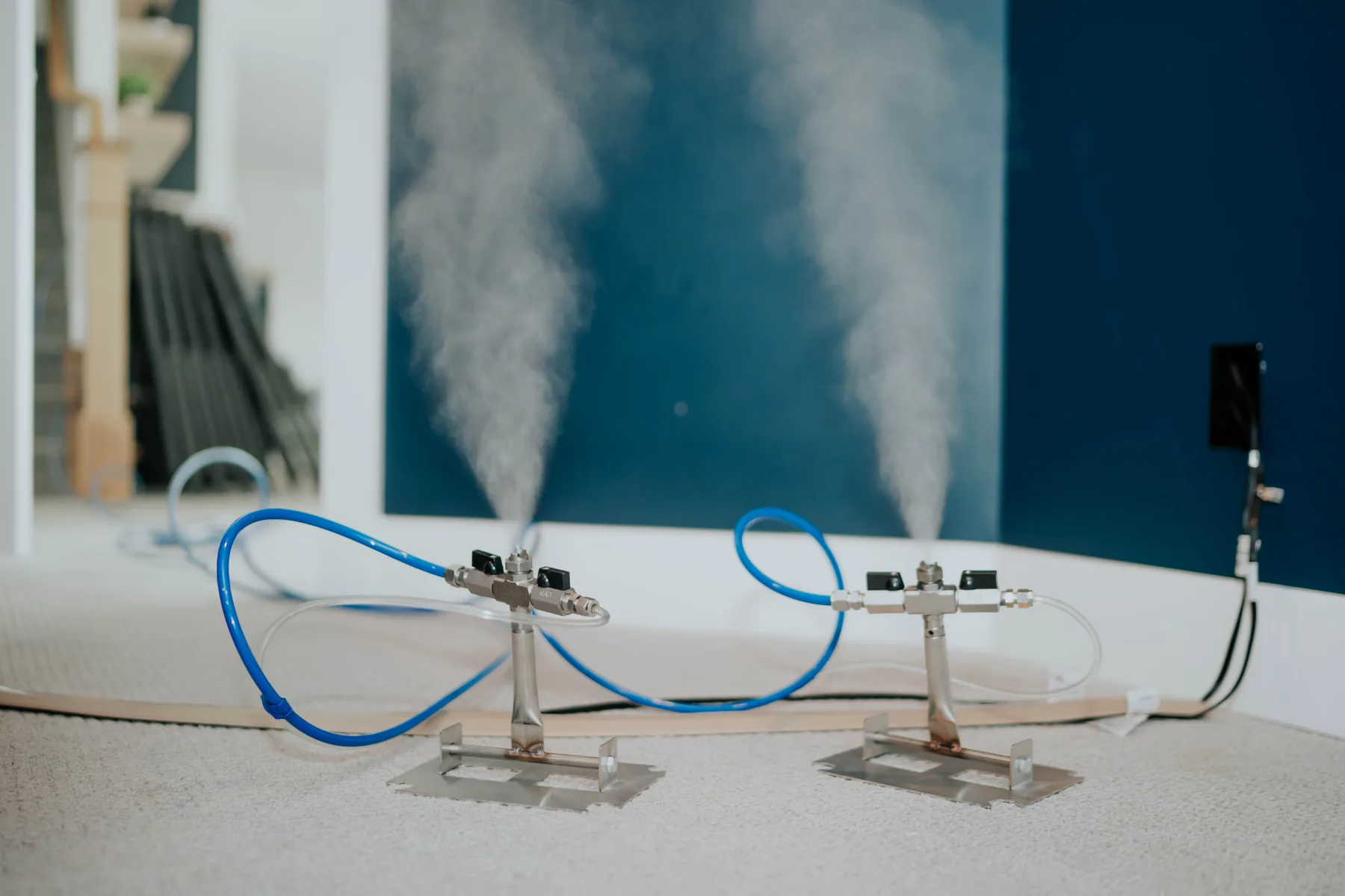 Vapor equipment running in a room
